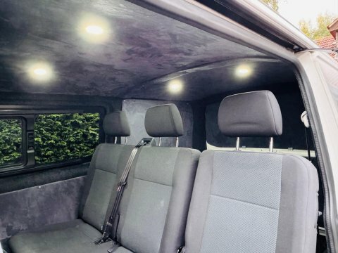 Volkswagen Transporter Highline Black #8