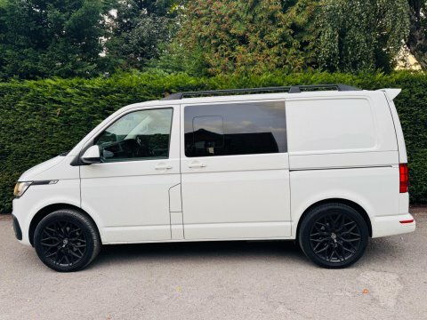 Volkswagen Transporter Highline Black #9