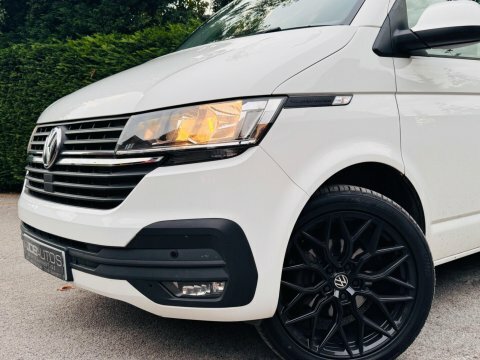 Volkswagen Transporter Highline Black #24