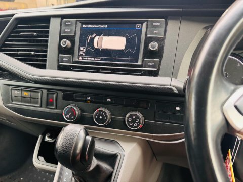 Volkswagen Transporter Highline Black #13