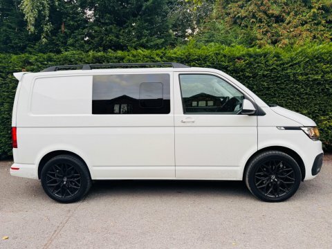 Volkswagen Transporter Highline Black #28