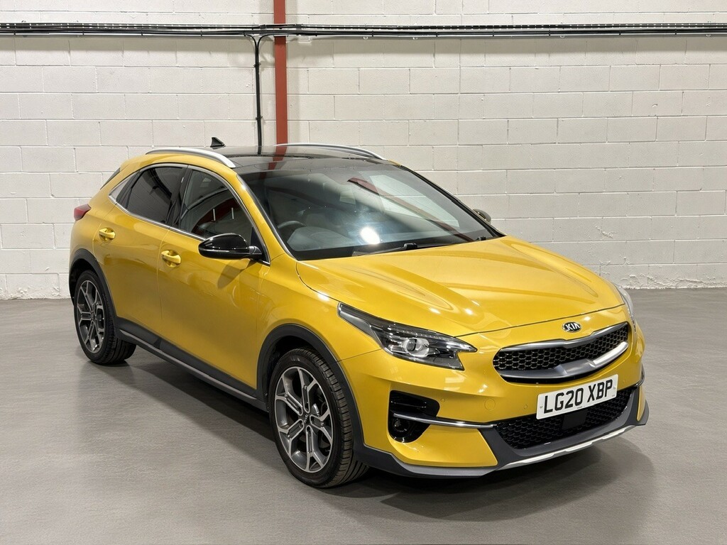 Kia Xceed 1.4 T-gdi First Edition 2020 LG20XBP Yellow