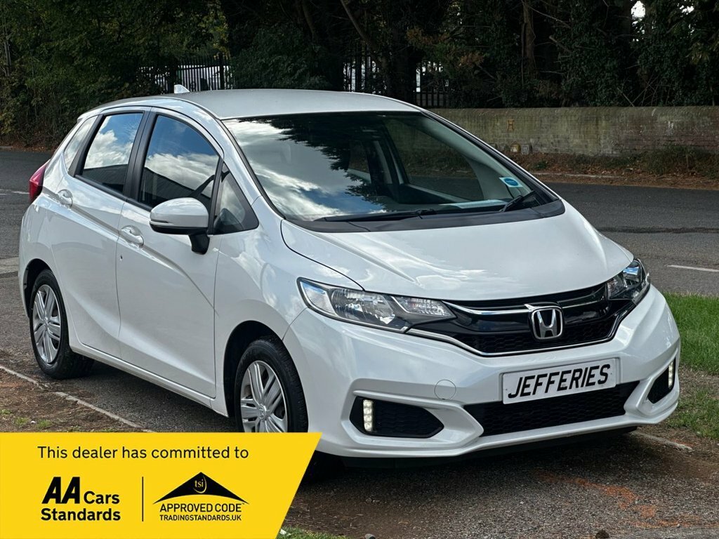 Honda Jazz 1.3L S LA19JNX White