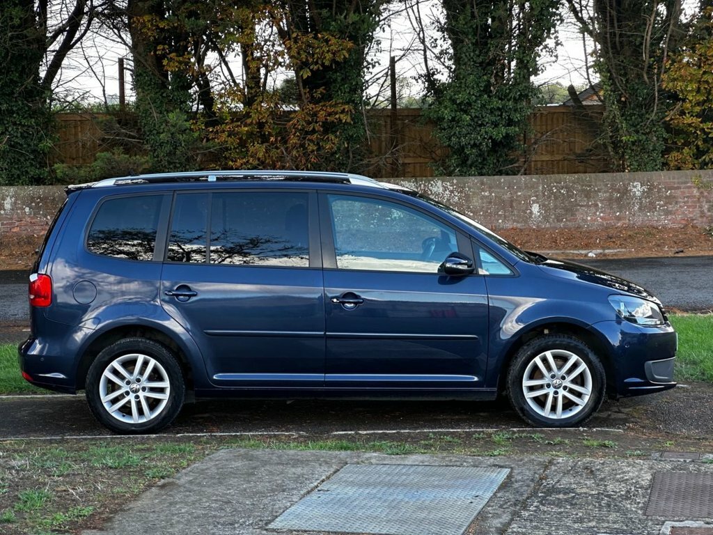 Volkswagen Touran 1.6L Se Blue #4