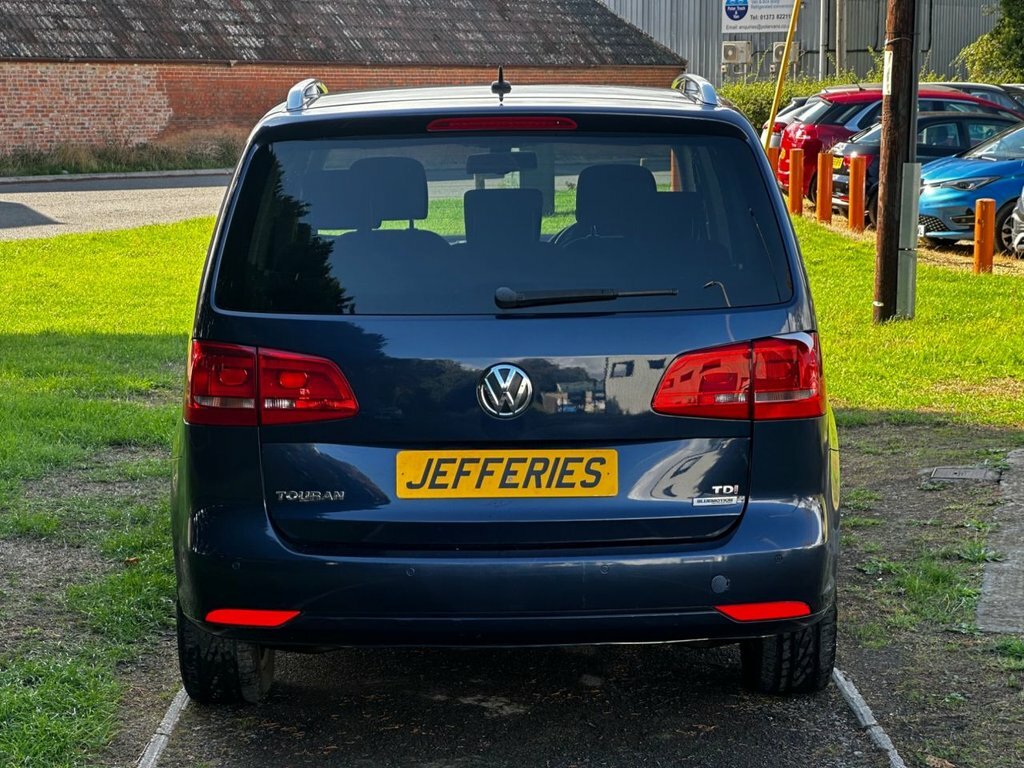 Volkswagen Touran 1.6L Se Blue #6