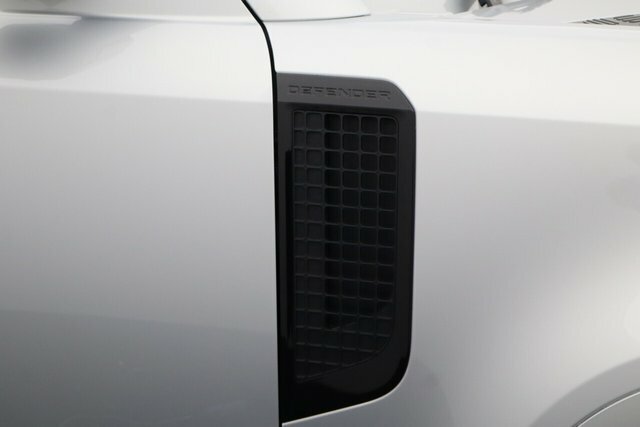 Land Rover Defender 110 X-dynamic S Grey #42