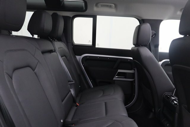 Land Rover Defender 110 X-dynamic S Grey #29