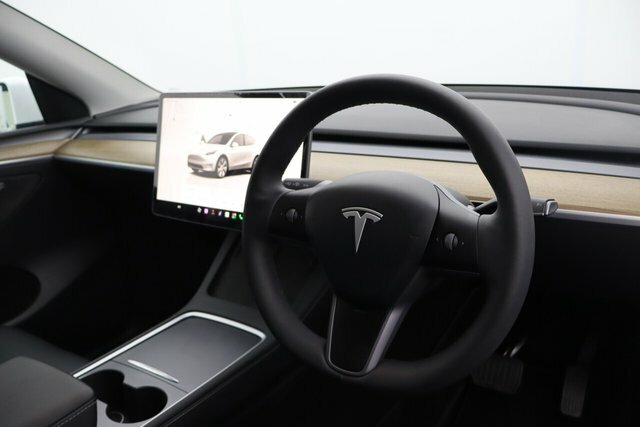 Tesla Model Y Y Dual Motor Performance 4Wde #20