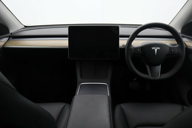 Tesla Model Y Rwd Pan Roof, White #3