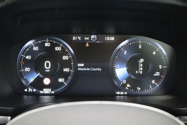 Volvo V60 D4 R-design Red #14