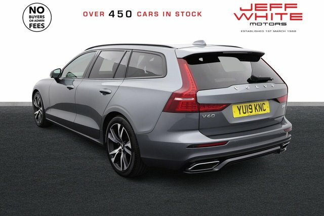 Volvo V60 D4 R-design Red #8