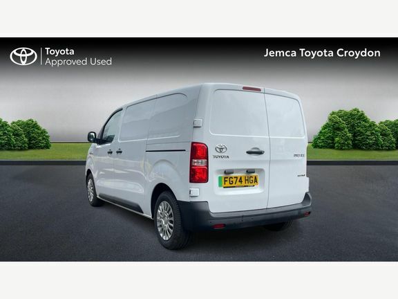 Toyota PROACE Icon L1 Ev 75Kw 1.2T White #4