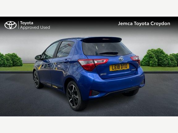 Toyota Yaris Design 1.5 Hybrid Blue #4