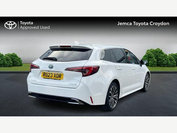 Toyota Corolla Design 1.8 Ts RO23XOR White #2
