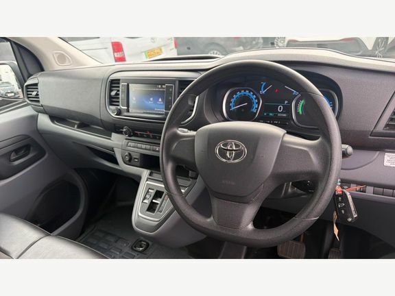 Toyota PROACE Icon L1 Ev 50Kw 11Kw 1.2T White #6