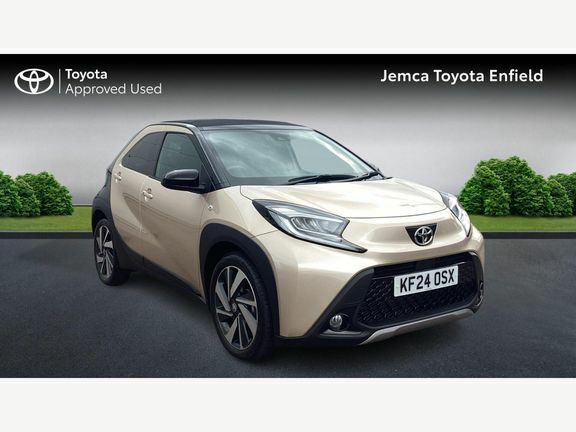 Toyota Aygo X Exclusive Canvas Roof Beige