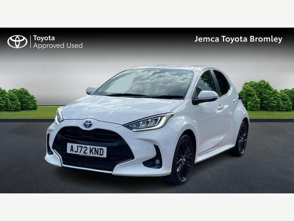 Toyota Yaris Excel AJ72KND White #3