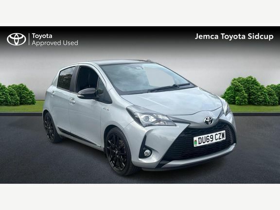 Toyota Yaris Gr Sport 1.5 Hybrid Grey