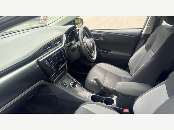 Toyota Auris Active 1.8Cvt Blue #5
