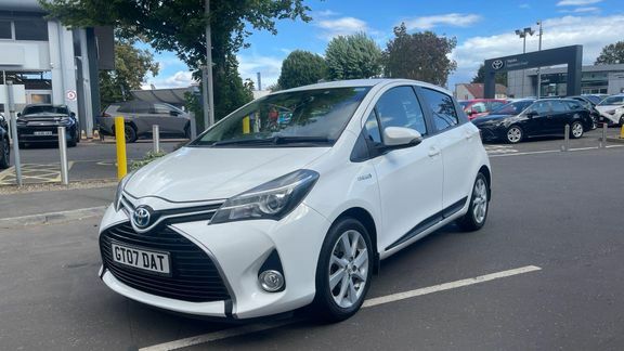 Toyota Yaris Sport 1.5 Cvt Courtesy Car White #3