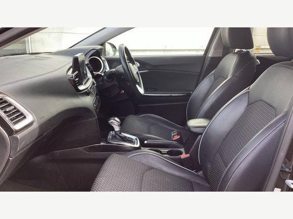 Kia Ceed 1.6 Crdi 3 Dct Euro 6 Ss Black #5
