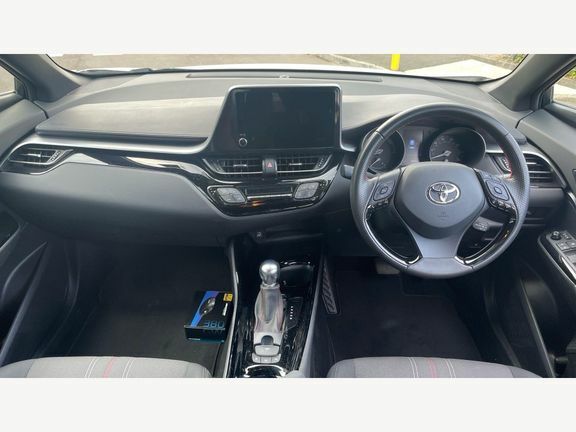 Toyota C-Hr Gr Sport 1.8 White #6