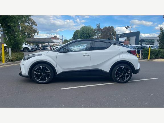 Toyota C-Hr Excel White #23