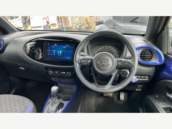 Toyota Aygo X Edge Auto LV74OEY Blue #6