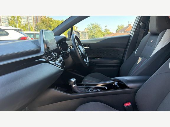 Toyota C-Hr Gr Sport 1.8 White #5