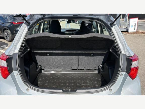 Toyota Yaris Icon Tech Blue #13
