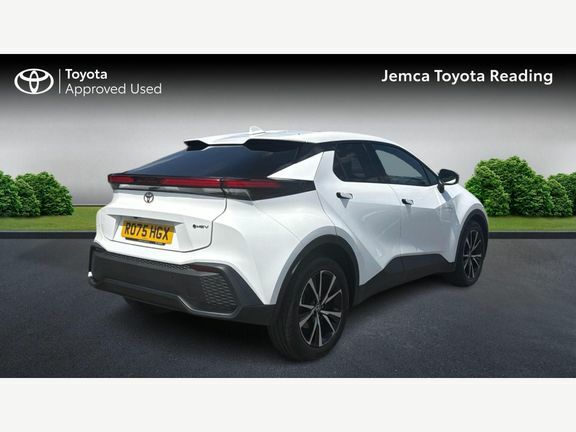 Toyota C-Hr Design 1.8 Fwd Hv, Pan Roof White #2