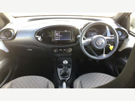Toyota Aygo X Edge Manual White #6