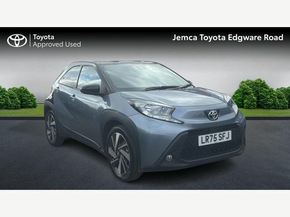 Toyota Aygo X Edge Parking Pack