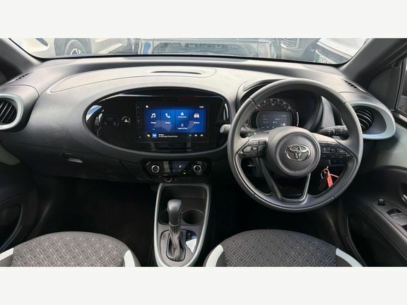 Toyota Aygo X Edge Parking Pack  #6