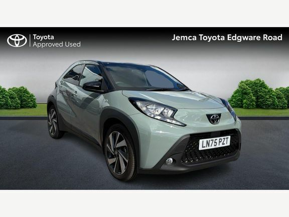 Toyota Aygo X Edge Parking Pack 