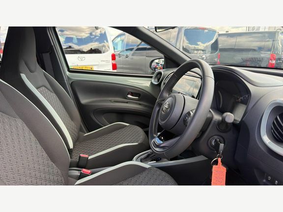 Toyota Aygo X Edge White #12