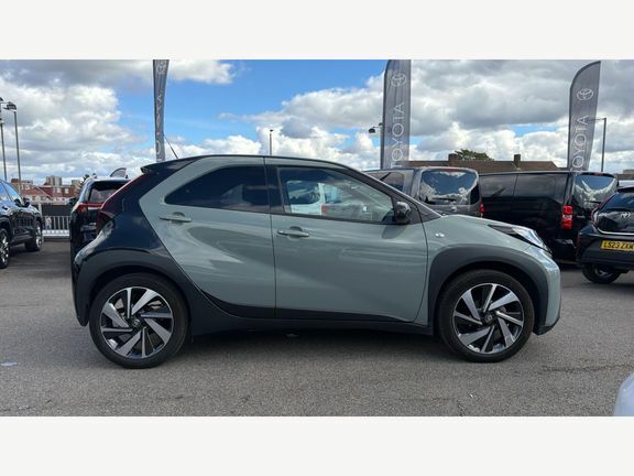 Toyota Aygo X Edge White #20