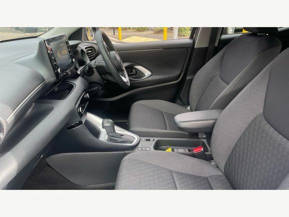Toyota Yaris Design Hybrid, Parking Pac Black #5