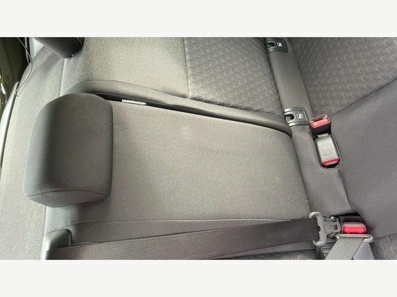 Toyota Yaris Excel Pan White #18