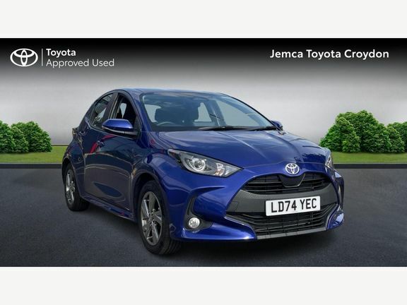 Toyota Yaris Icon Blue