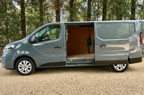 Nissan Primastar Tekna 30 L2 Grey #3