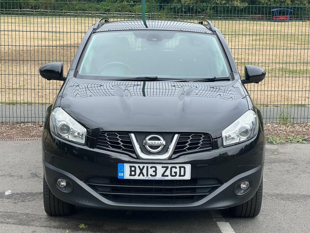 Nissan Qashqai Petrol Black #2