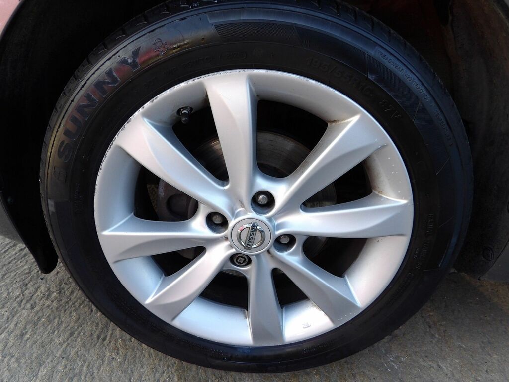 Nissan Note 1.2L Acenta Premium Red #27