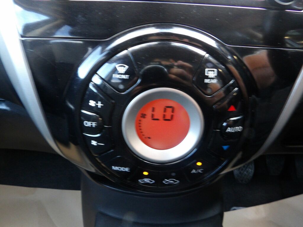 Nissan Note 1.2L Acenta Premium Red #13