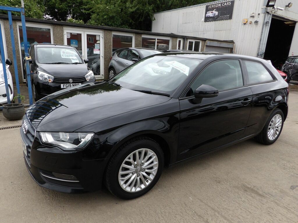 Audi A3 1.6 Tdi Se Technik Hatchback Eur Black #3