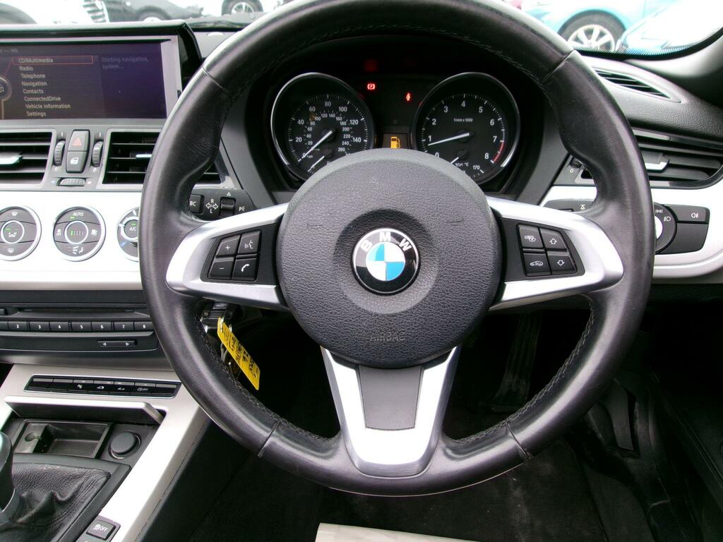 BMW Z4 Convertible White #36