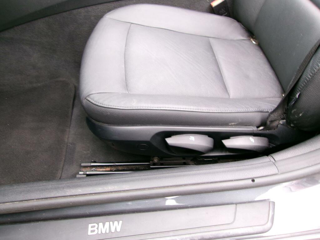 BMW Z4 Convertible White #14