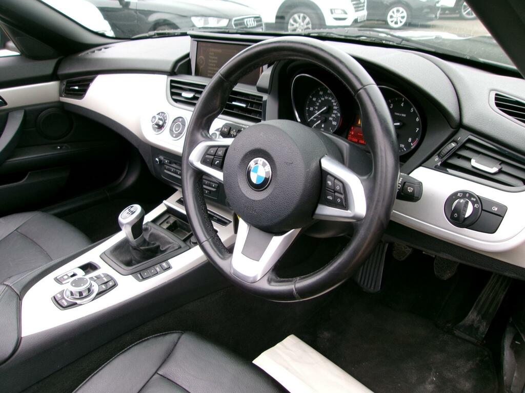 BMW Z4 Convertible White #44