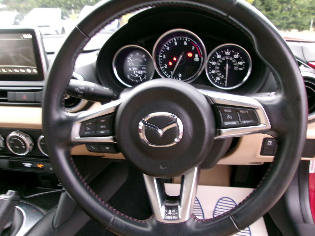 Mazda MX-5 Sport Nav Convertible Red #18