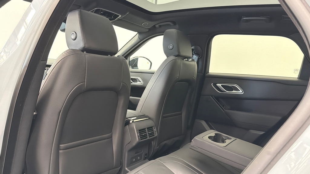 Land Rover Range Rover Velar Dynamic Se Grey #36